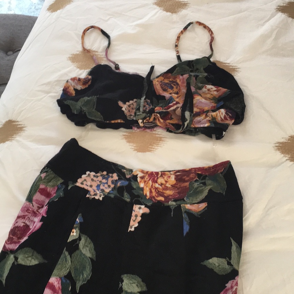 Two piece pant set